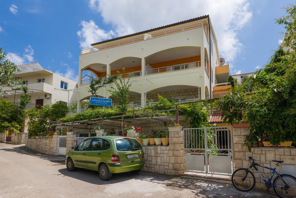 Apartments Komazin Хвар Экстерьер фото